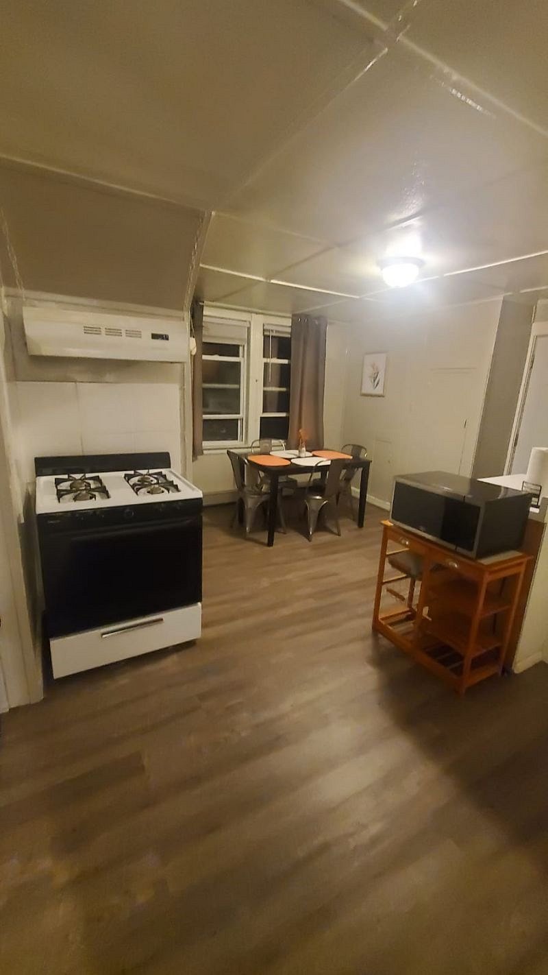 Furnished Finder property 428449_1 photo 11