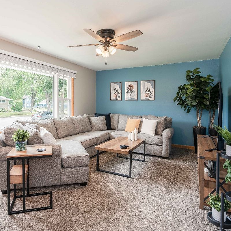 Furnished Finder property 428452_1 photo 2