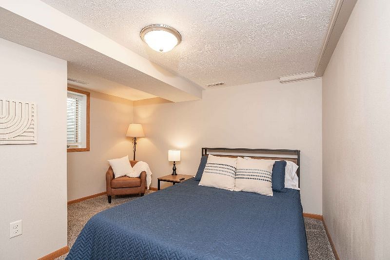Furnished Finder property 428452_1 photo 7