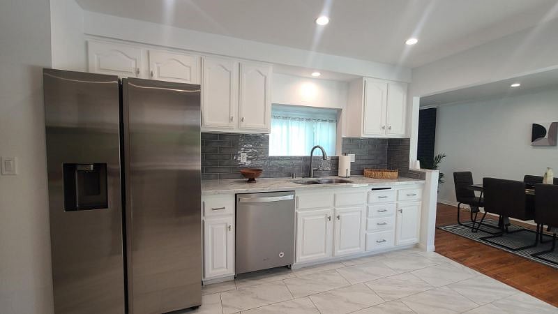 Furnished Finder property 428476_2 photo 7