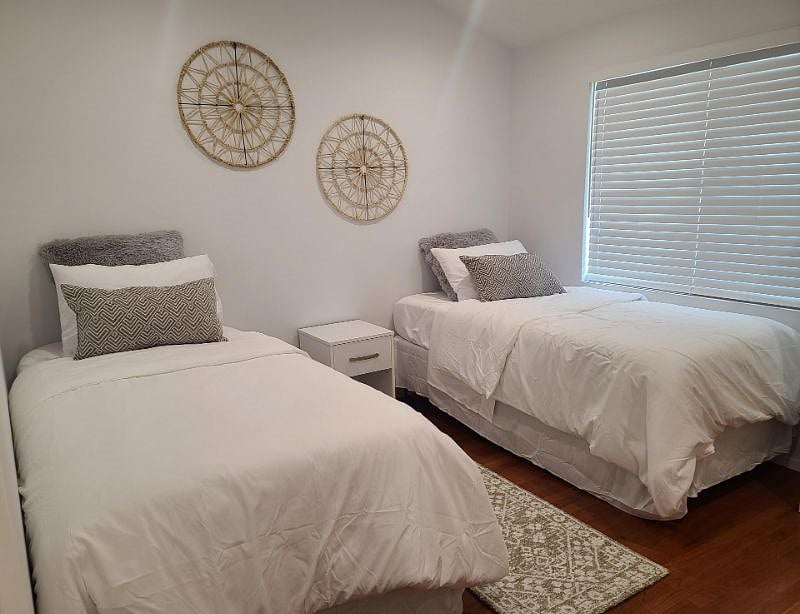 Furnished Finder property 428476_3 photo 2