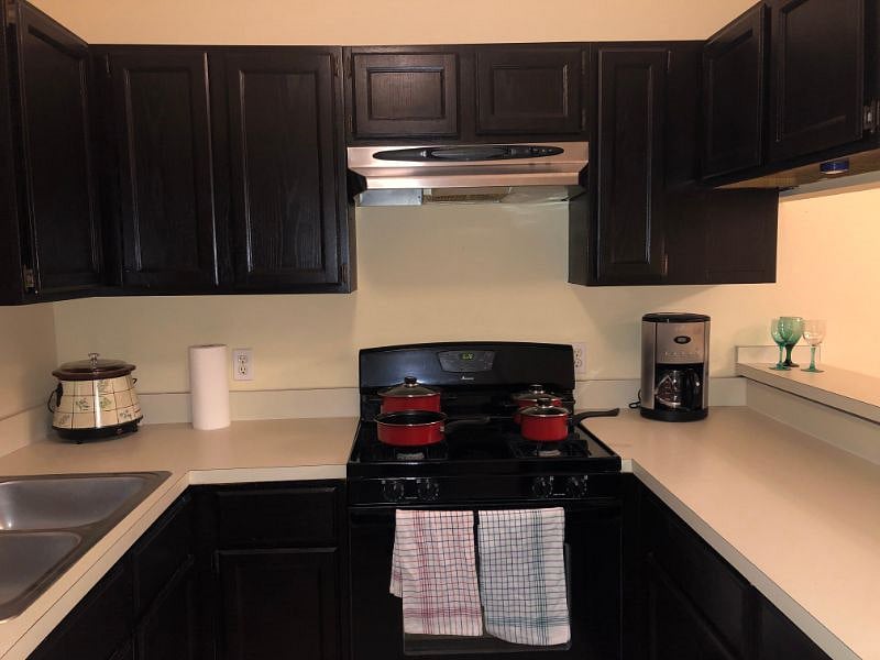 Furnished Finder property 428496_1 photo 12