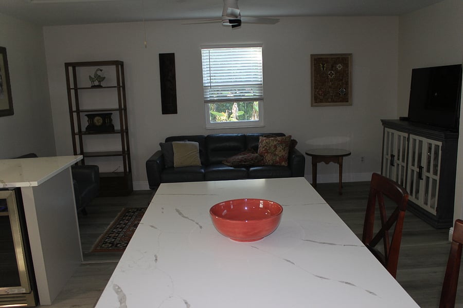 Furnished Finder property 428513_1 photo 2