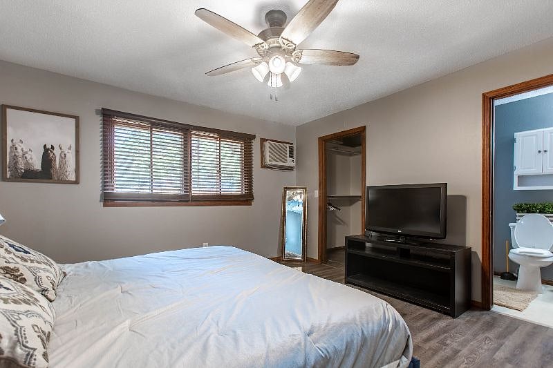 Furnished Finder property 428520_1 photo 9