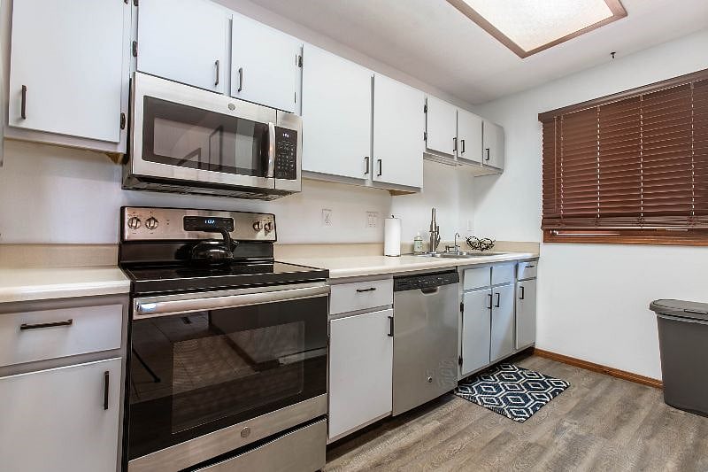 Furnished Finder property 428520_1 photo 13