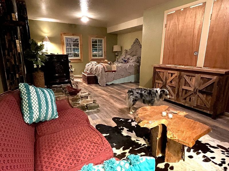 Furnished Finder property 428521_1 photo 25