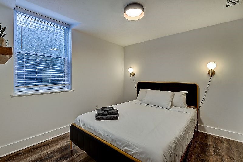 Furnished Finder property 428530_1 photo 9