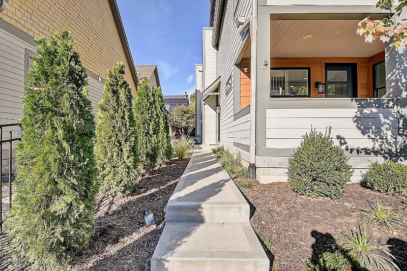 Furnished Finder property 428530_1 photo 14