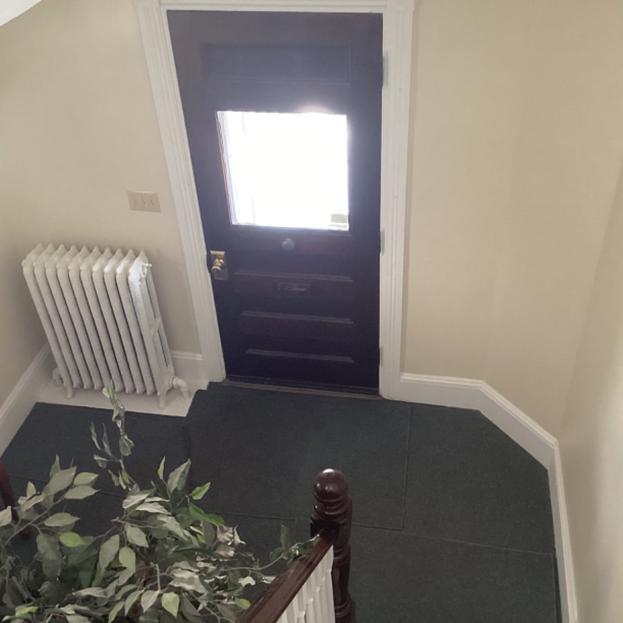 Furnished Finder property 428568_1 photo 3
