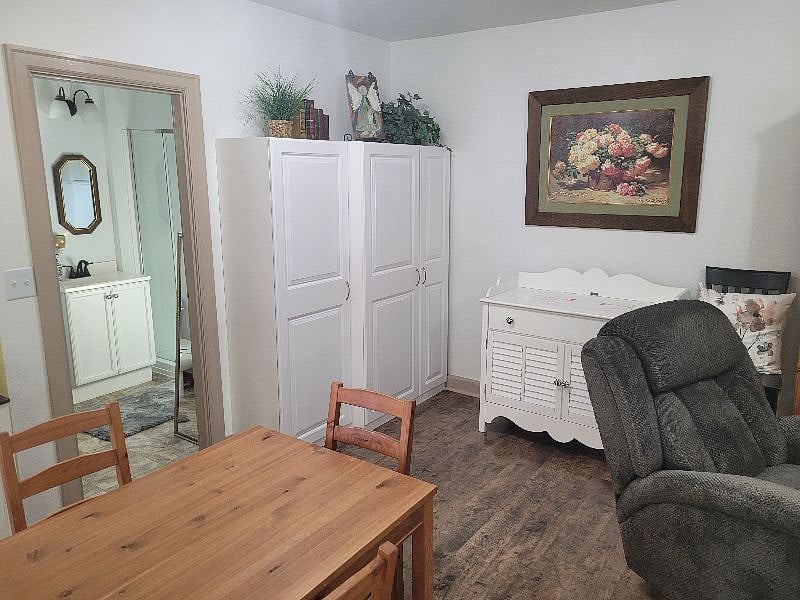 Furnished Finder property 428578_1 photo 5
