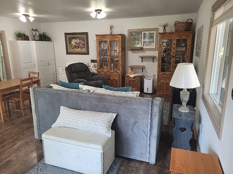 Furnished Finder property 428578_1 photo 22