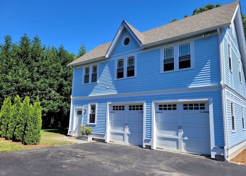 Furnished Finder property 428597_1 photo 1