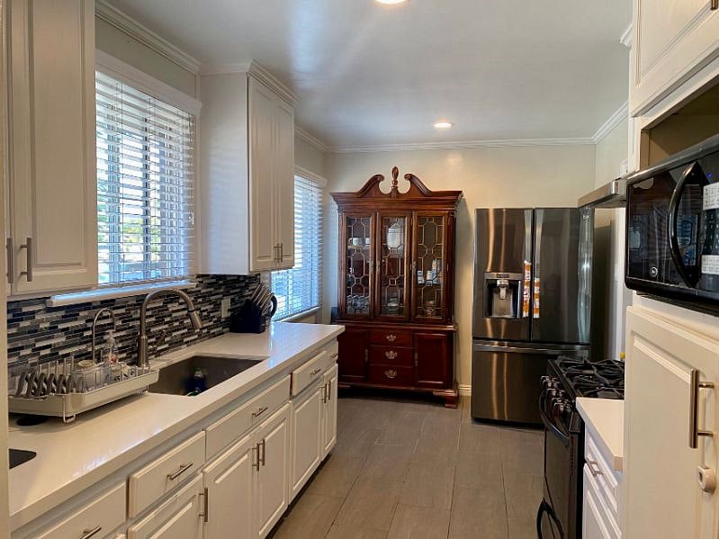 Furnished Finder property 428611_1 photo 17