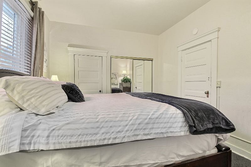 Furnished Finder property 428618_1 photo 13