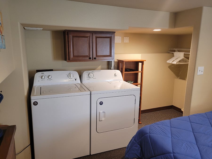 Furnished Finder property 428636_1 photo 7