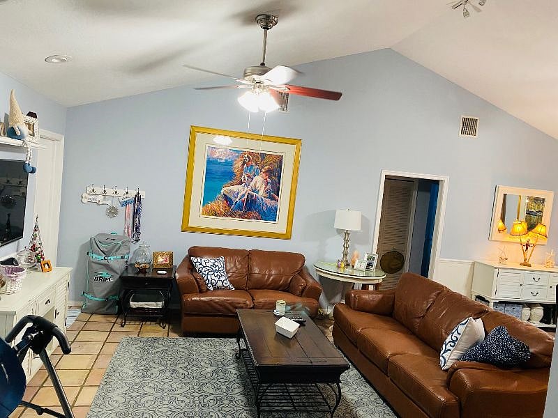 Furnished Finder property 428664_1 photo 4