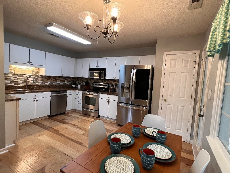Furnished Finder property 428672_1 photo 6