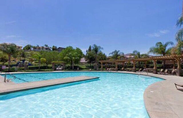 Furnished Finder property 428747_1 photo 11