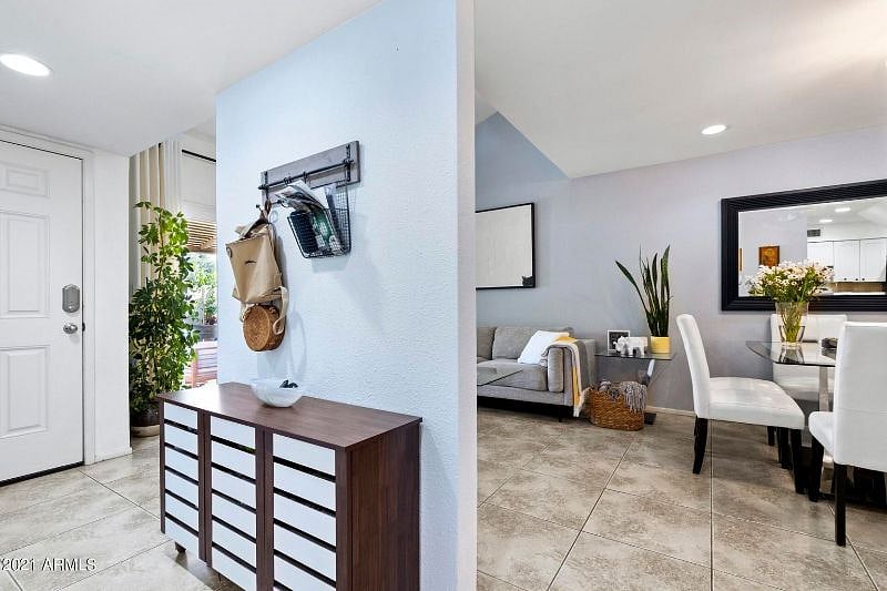 Furnished Finder property 428761_1 photo 7
