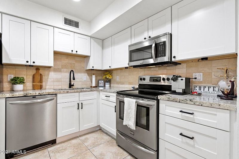 Furnished Finder property 428761_1 photo 5