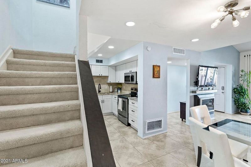Furnished Finder property 428761_1 photo 20