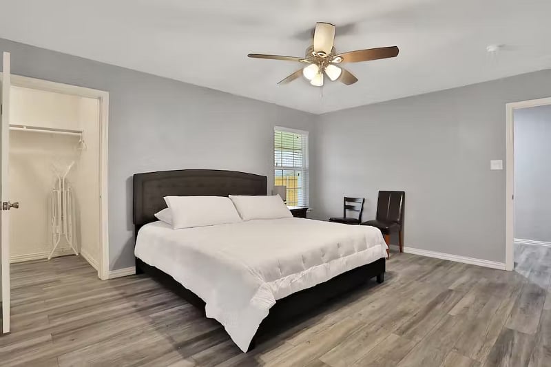 Furnished Finder property 428772_1 photo 5