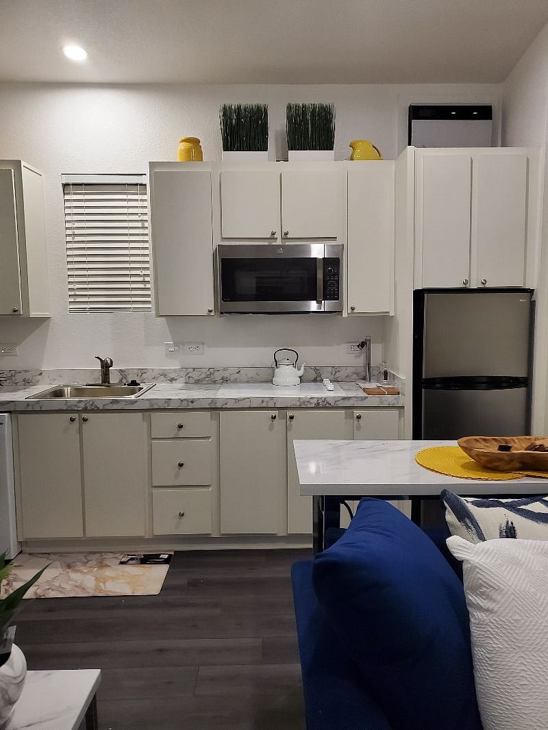 Furnished Finder property 428814_1 photo 7
