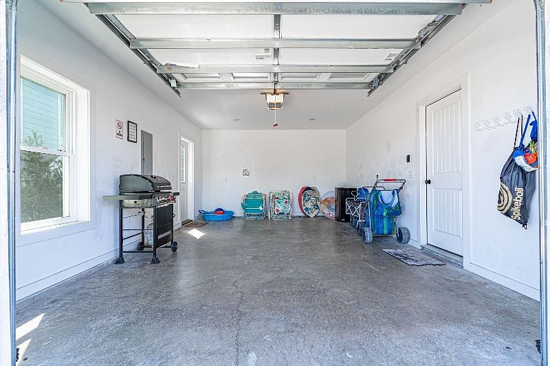 Furnished Finder property 428820_1 photo 24