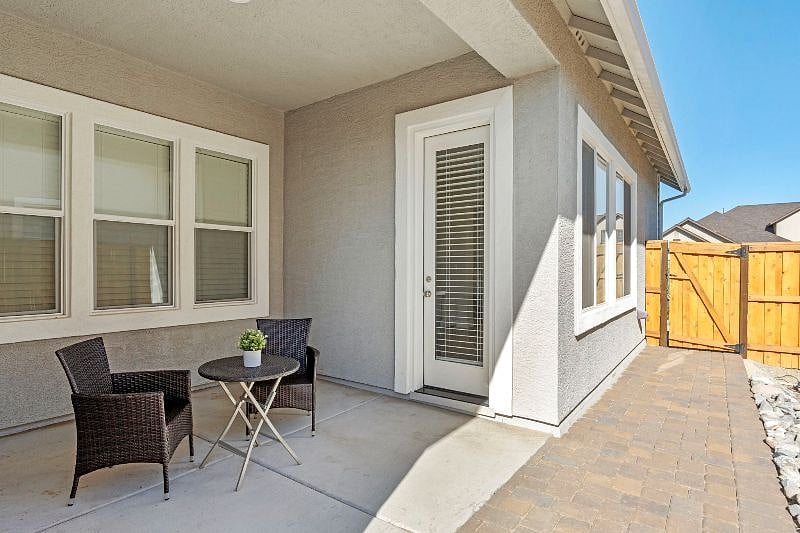 Furnished Finder property 428860_1 photo 17