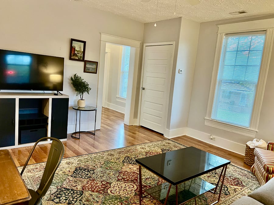 Furnished Finder property 428910_3 photo 6