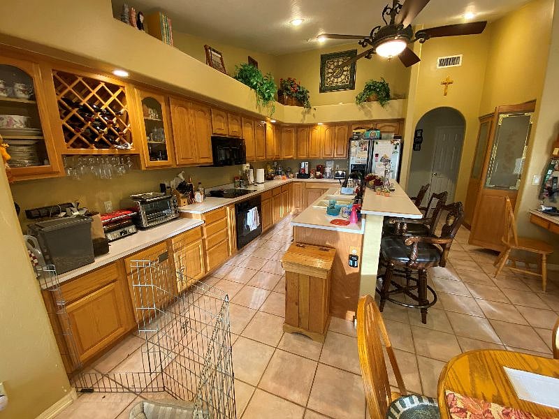 full size kitchen
