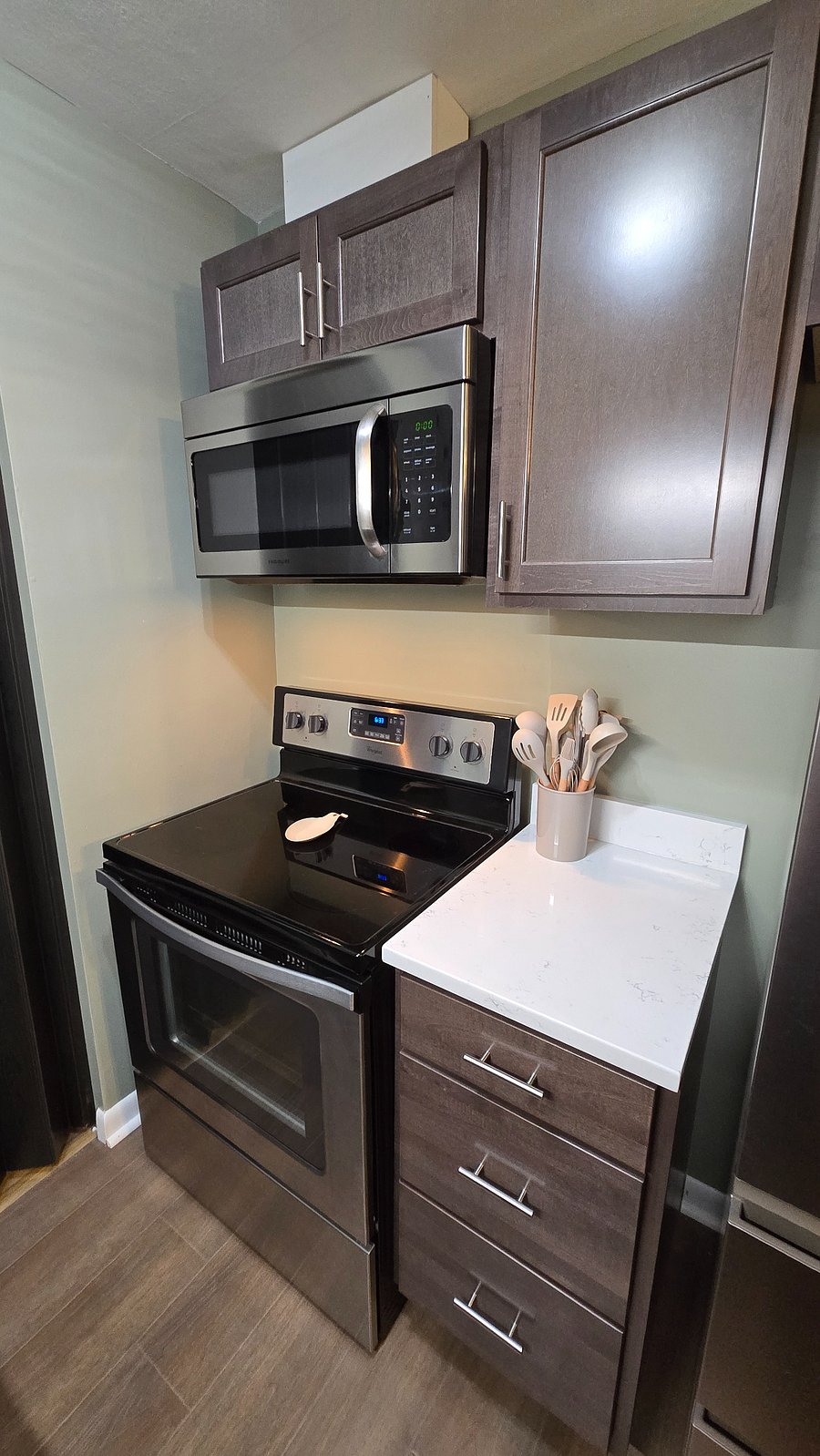 Furnished Finder property 428918_1 photo 5