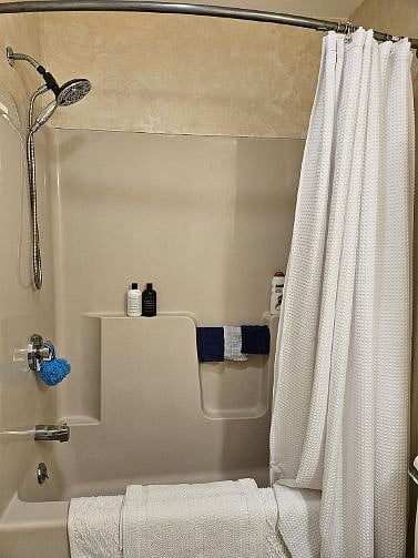 Furnished Finder property 428932_1 photo 6