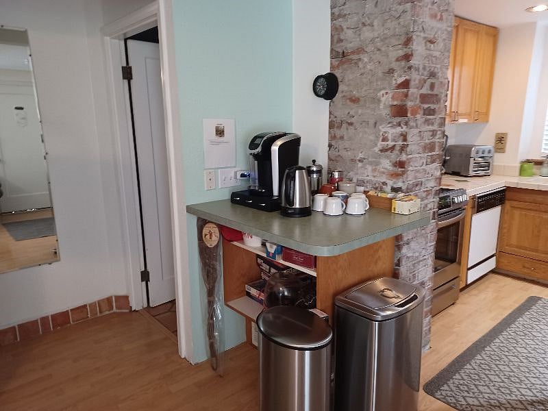 Furnished Finder property 428952_1 photo 4