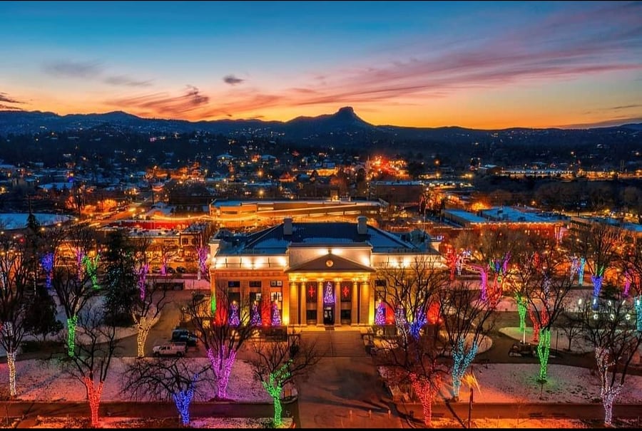 Courthouse all lit up at Christmas time.