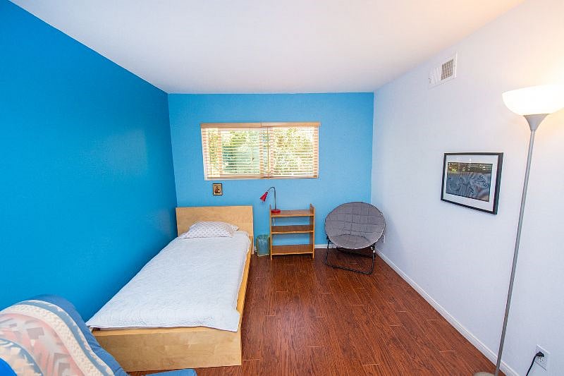 Furnished Finder property 428990_1 photo 9