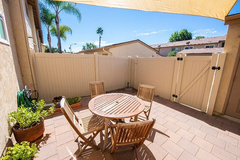 Furnished Finder property 428990_1 photo 21