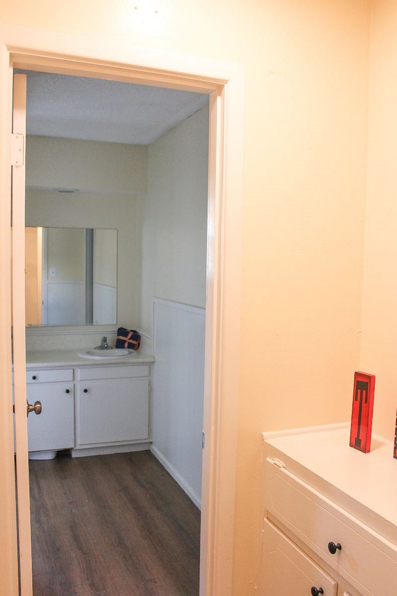 Furnished Finder property 429011_1 photo 13