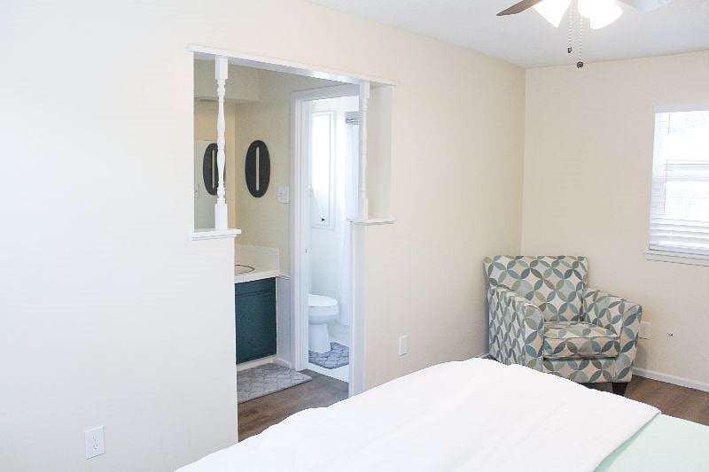 Furnished Finder property 429011_1 photo 8