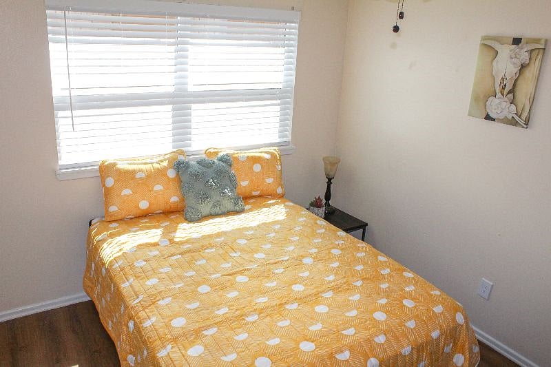 Furnished Finder property 429011_1 photo 11