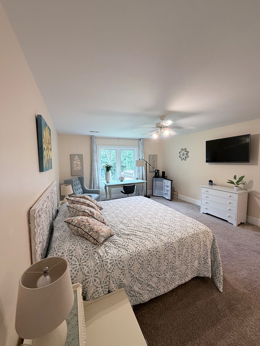 Furnished Finder property 429081_1 photo 1