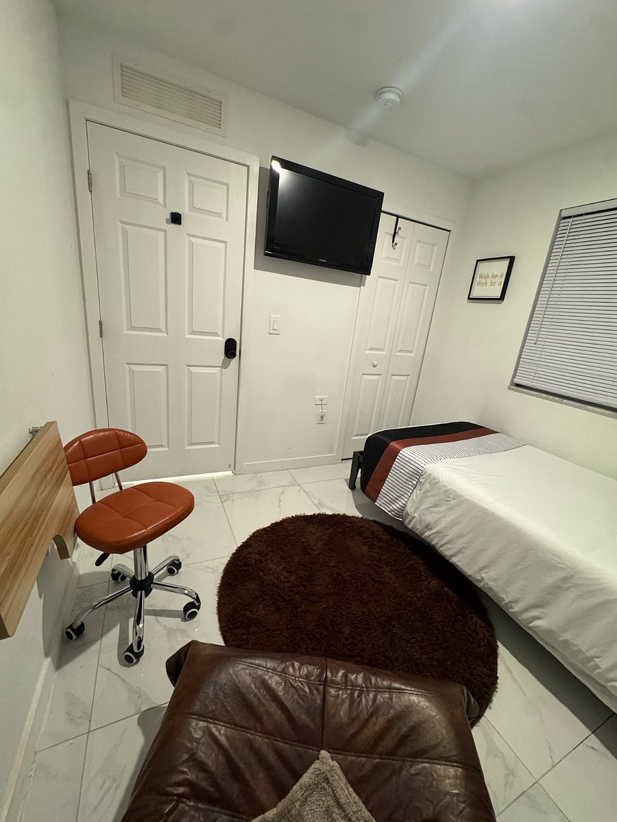 Private Room $1,250