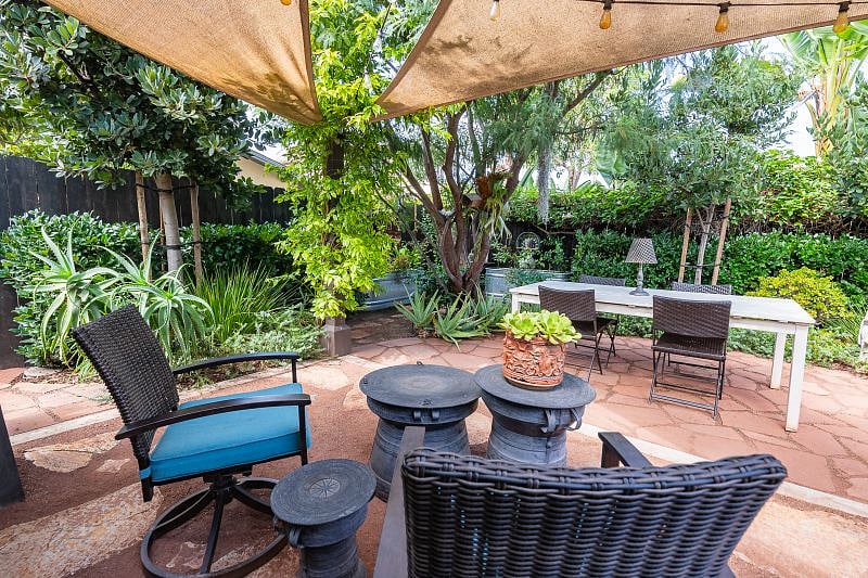 Private patio looking out onto the yard.