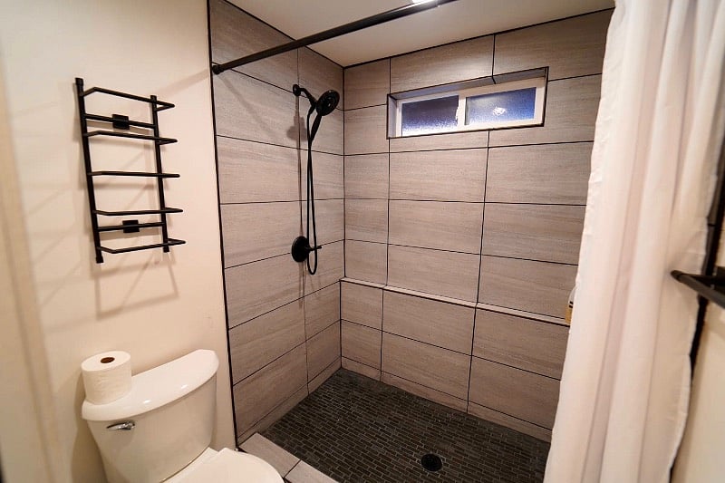 Furnished Finder property 429125_1 photo 6