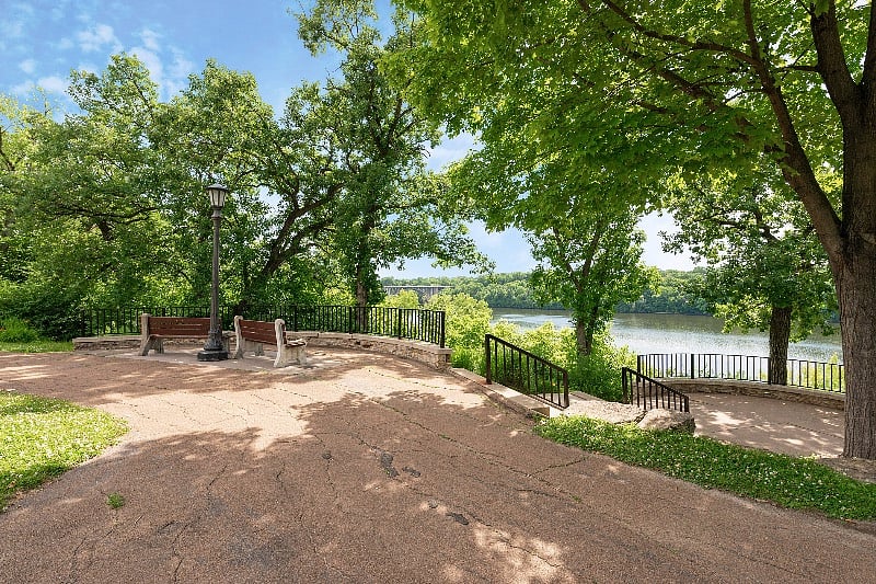 Furnished Finder property 429148_1 photo 29