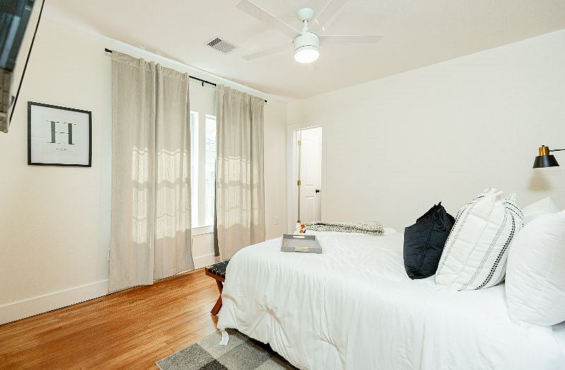 Furnished Finder property 429180_1 photo 7