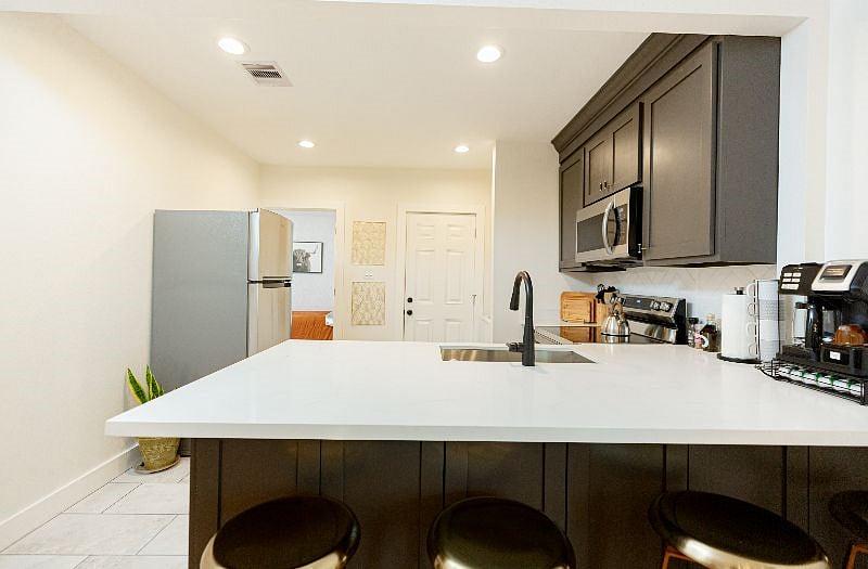 Furnished Finder property 429180_1 photo 17