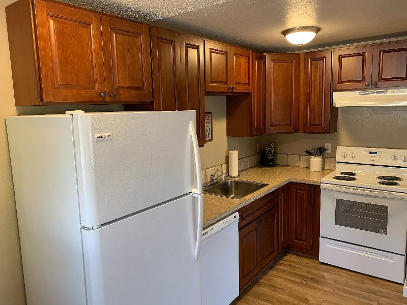 Furnished Finder property 429182_1 photo 4