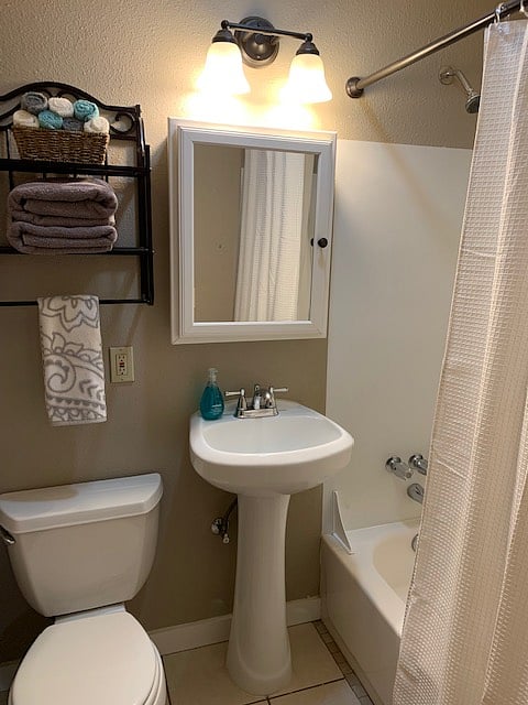 Furnished Finder property 429182_3 photo 6