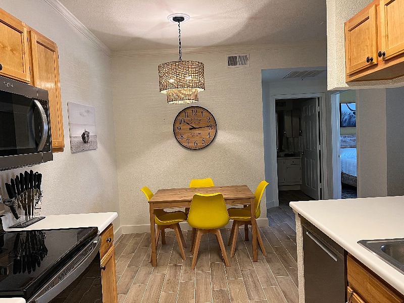 Furnished Finder property 429235_1 photo 7